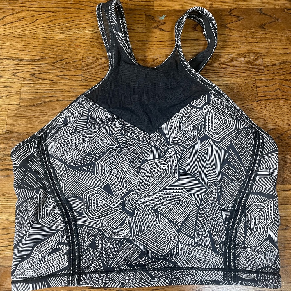 Lululemon longline bra size 6